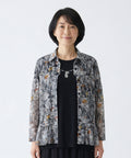 クニオコレクション(KUNIO COLLECTION)のチュールジャケット(アート)。愛らしい動物たちが贅沢に描かれたオールキャスト柄の軽やかな大人アウター。UV対策や冷房対策、旅行やお出かけに最適な遊び心溢れる万能アイテム。