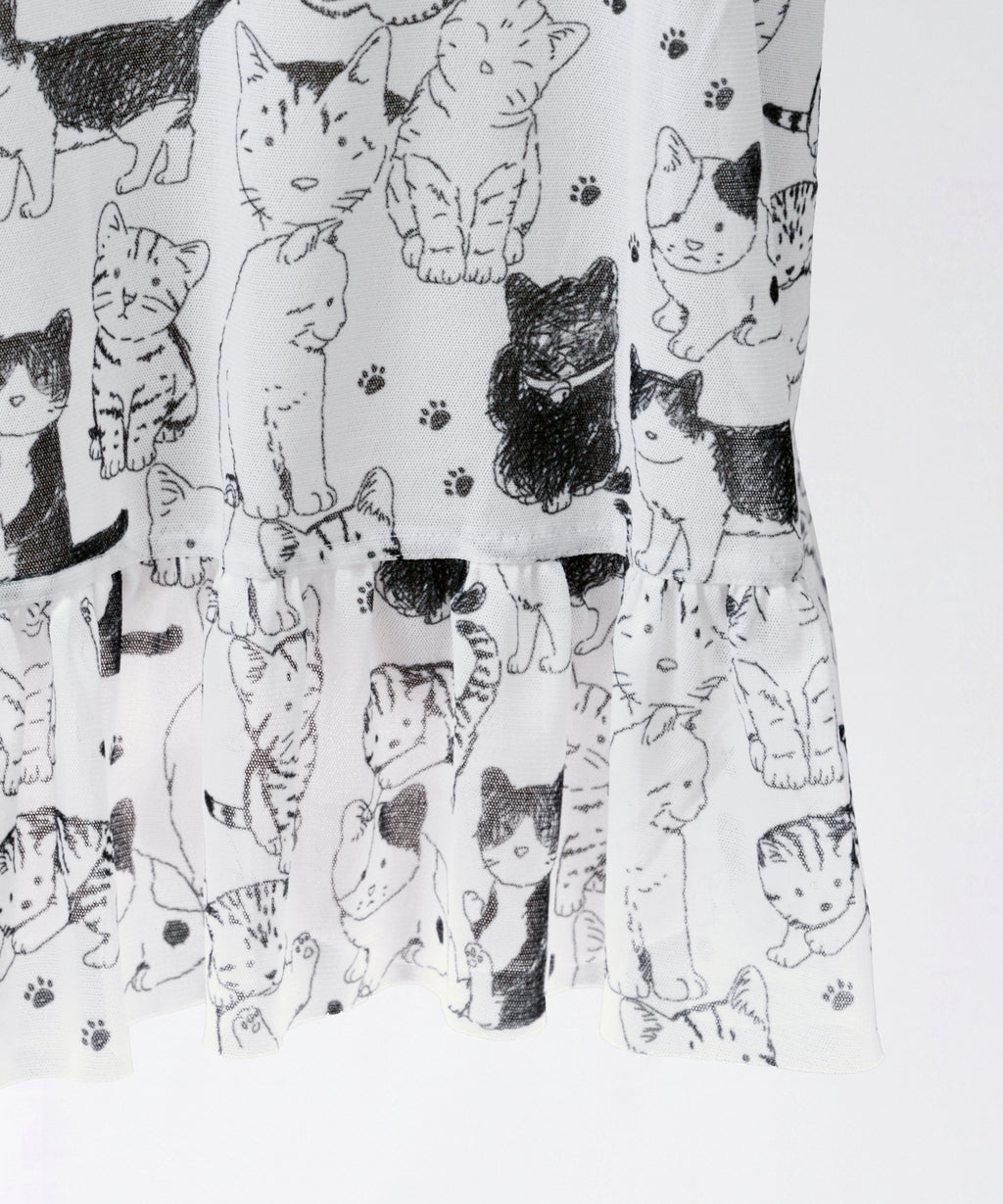 クニオコレクション（KUNIO COLLECTION）のチュールジャケット（ネコ）。白地に遊び心あふれる可愛い猫柄の線画を施した、爽やかなシア素材のライトアウター。UV対策や冷房対策、旅行のお出かけに最適な大人のシャツジャケット。